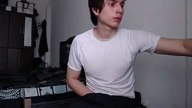 pervertsteens3 online show from 27, 6, 2026