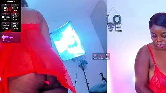 mia-brit online show from 4, 2, 2025