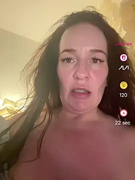 Snapshot of Engel_mia chatting on 25, 6, 2026 Engel mia online show from 25, 6, 2026