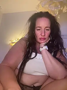 Snapshot of Engel_mia chatting on 17, 7, 2026 Engel mia online show from 17, 7, 2026
