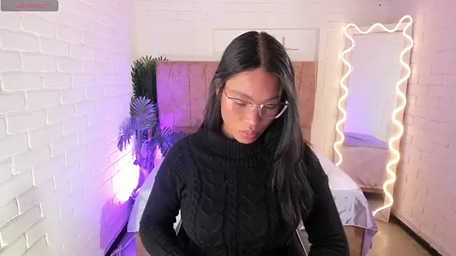 penelope tay1 online show from 11, 11, 2025