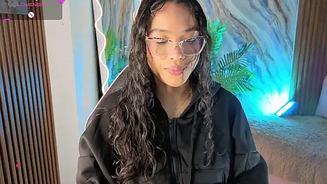 penelope tay1 online show from 5, 6, 2026