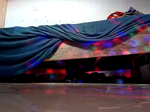 Snapshot of frotasso chatting on 5, 1, 2025 frotasso online show from 5, 1, 2025