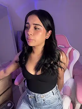 Emily-14 online show from 3, 3, 2026