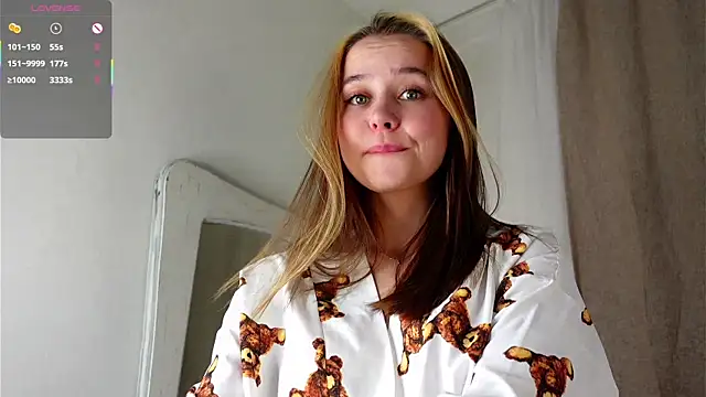 Snapshot of FalineDowlen chatting on 16, 1, 2025 FalineDowlen online show from 16, 1, 2025