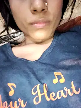 Snapshot of Babby_girl08 chatting on 6, 11, 2025 Babby girl08 online show from 6, 11, 2025