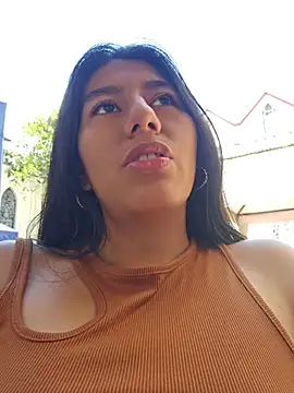 CarlaAlvez online show from 30, 4, 2026