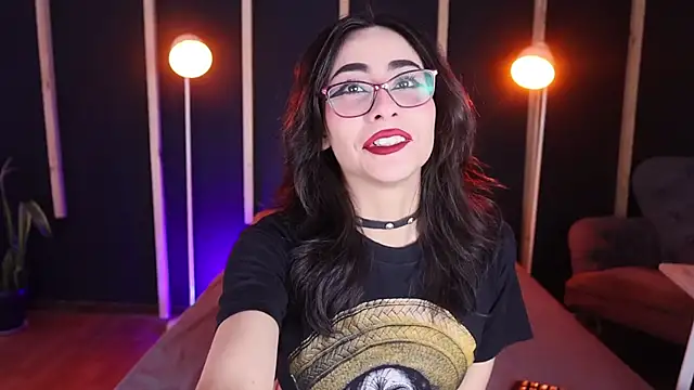 vampy dolll online show from 4, 2, 2025