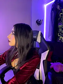 vampy dolll online show from 30, 10, 2025