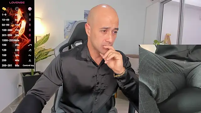 Snapshot of ryan_master_ chatting on 9, 1, 2025 ryan master online show from 9, 1, 2025