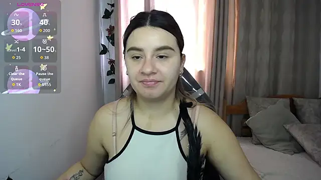 SaraBraun  online show from 5, 12, 2025