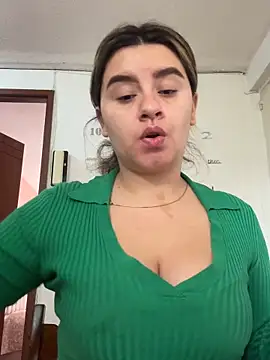 SaraBraun  online show from 5, 5, 2026