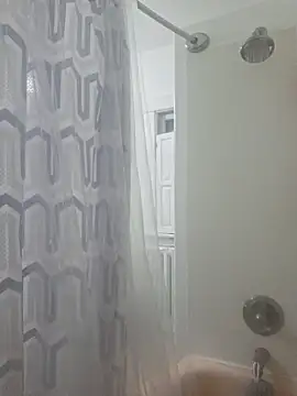 Snapshot of LuckiXCX chatting on 14, 12, 2025 LuckiXCX online show from 14, 12, 2025