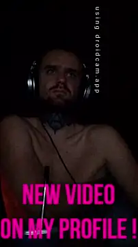 Snapshot of HappyZebra13 chatting on 30, 12, 2024 HappyZebra13 online show from 30, 12, 2024