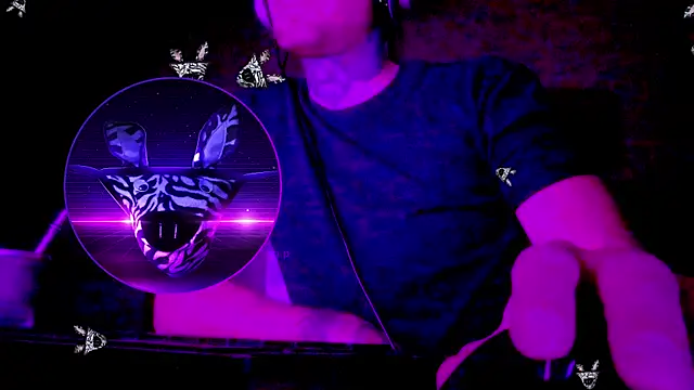 Snapshot of HappyZebra13 chatting on 12, 2, 2025 HappyZebra13 online show from 12, 2, 2025