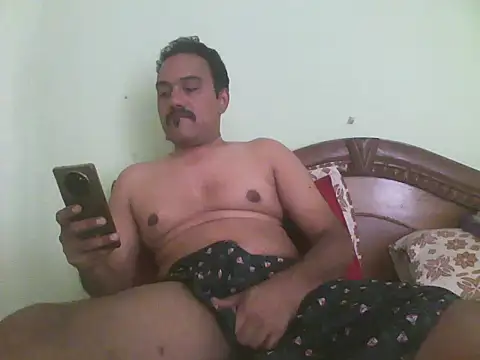 farhaanmacho online show from 6, 5, 2026