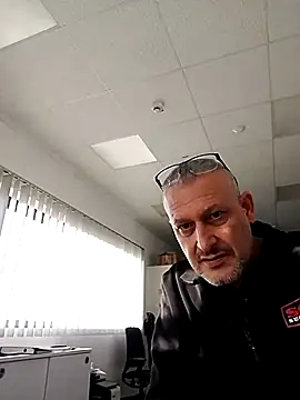 Husoban online show from 5, 11, 2025