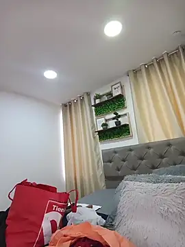 sasi luna online show from 18, 2, 2026