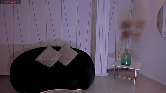 BellaCarteer  online show from 22, 3, 2026