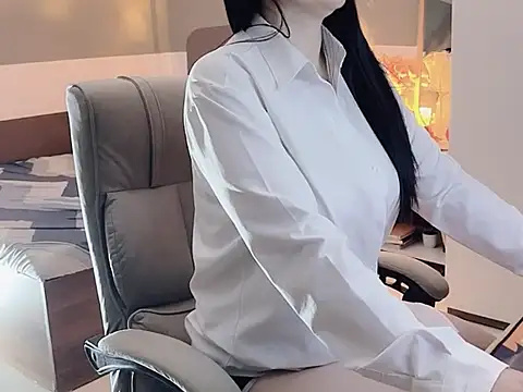 Eva-Public online show from 16, 1, 2025