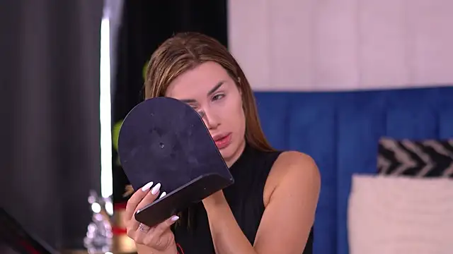 Jenna Day online show from 6, 8, 2026
