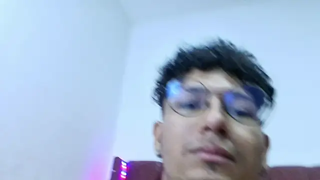 lau hotfox online show from 19, 12, 2024