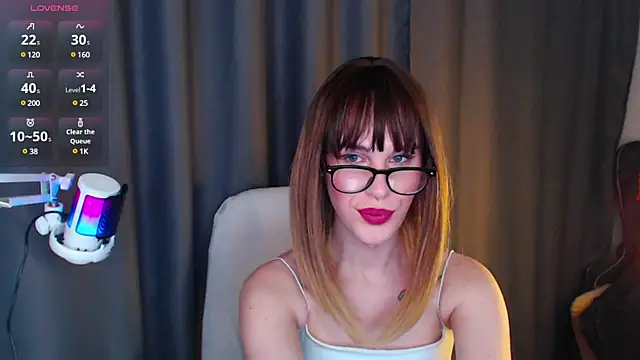 Cassie Bae online show from 11, 3, 2025