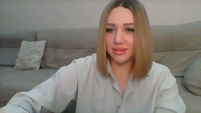 Snapshot of VickyLove047 chatting on 28, 1, 2025 VickyLove047 online show from 28, 1, 2025