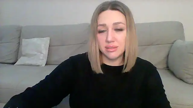 Snapshot of VickyLove047 chatting on 12, 2, 2025 VickyLove047 online show from 12, 2, 2025