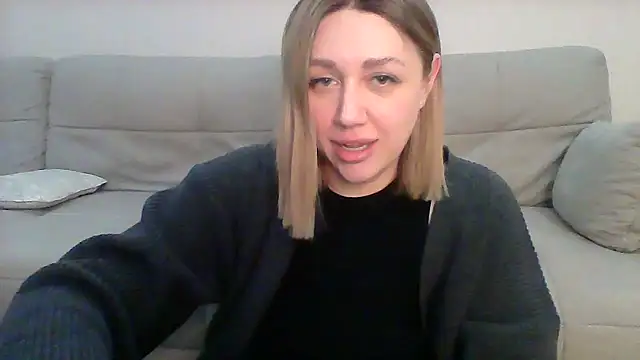 Snapshot of VickyLove047 chatting on 22, 2, 2025 VickyLove047 online show from 22, 2, 2025