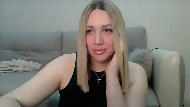 Snapshot of VickyLove047 chatting on 15, 9, 2025 VickyLove047 online show from 15, 9, 2025
