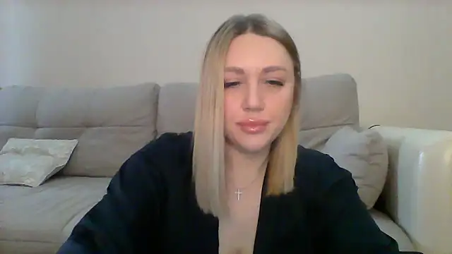 Snapshot of VickyLove047 chatting on 19, 9, 2025 VickyLove047 online show from 19, 9, 2025