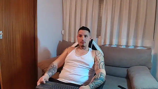 Snapshot of Geishastudios chatting on 18, 1, 2026 Geishastudios online show from 18, 1, 2026