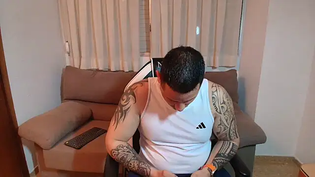 Snapshot of Geishastudios chatting on 2, 3, 2026 Geishastudios online show from 2, 3, 2026