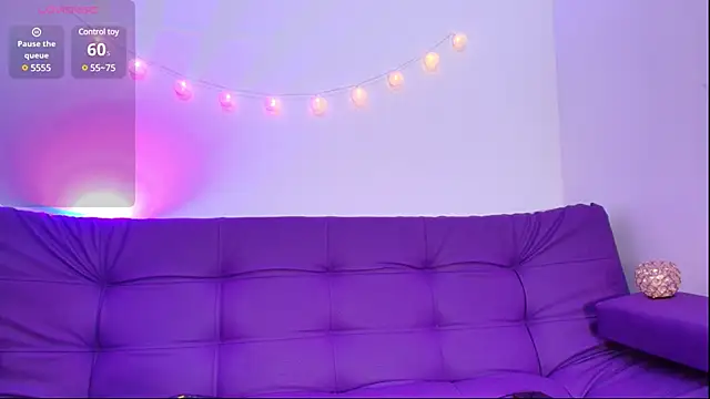 Snapshot of KrishnaCanha chatting on 18, 12, 2024 KrishnaCanha online show from 18, 12, 2024