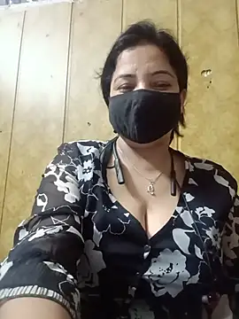 Snapshot of hornycoupleJandS chatting on 18, 7, 2026 hornycoupleJandS online show from 18, 7, 2026