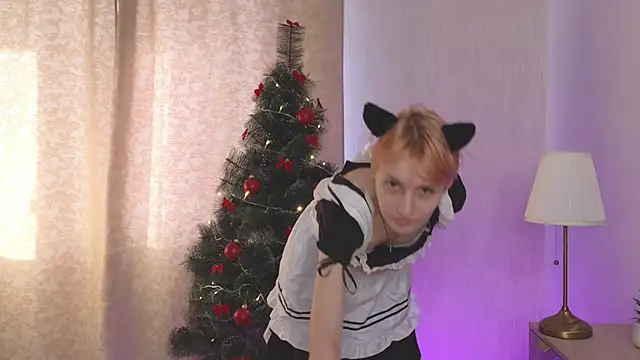 AlmeWood online show from 5, 1, 2025