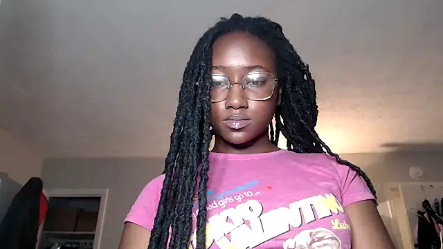 Snapshot of cum2mary_ chatting on 18, 12, 2024 cum2mary online show from 18, 12, 2024