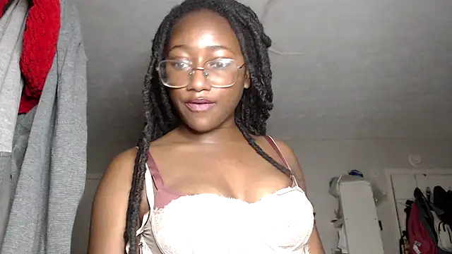 Snapshot of cum2mary_ chatting on 19, 12, 2024 cum2mary online show from 19, 12, 2024