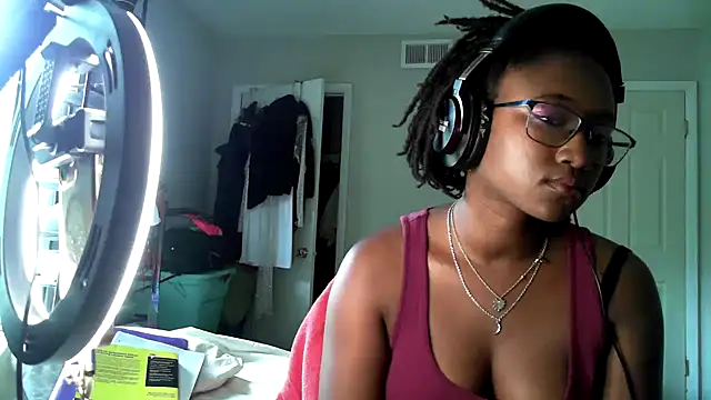 Snapshot of cum2mary_ chatting on 30, 7, 2026 cum2mary online show from 30, 7, 2026