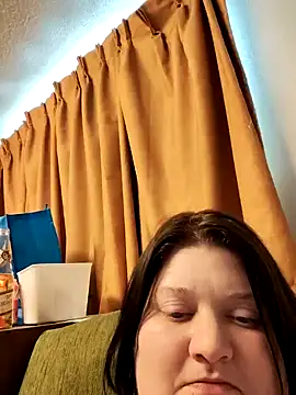 Snapshot of chrissybear84 chatting on 14, 12, 2024 chrissybear84 online show from 14, 12, 2024