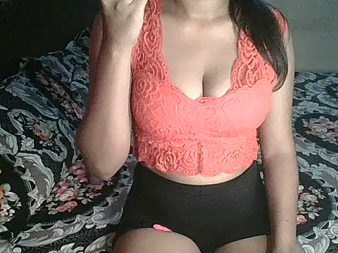 hot  surbhi online show from 27, 9, 2025