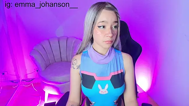 Snapshot of EmmaJhonnsson chatting on 8, 1, 2025 EmmaJhonnsson online show from 8, 1, 2025