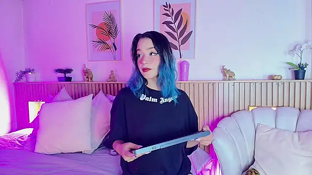 Snapshot of EmmaJhonnsson chatting on 14, 2, 2025 EmmaJhonnsson online show from 14, 2, 2025