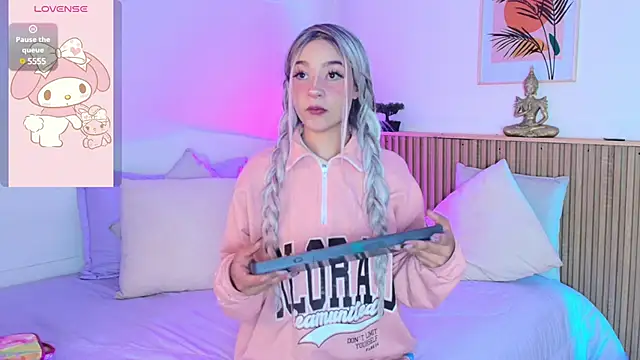 Snapshot of EmmaJhonnsson chatting on 26, 2, 2025 EmmaJhonnsson online show from 26, 2, 2025