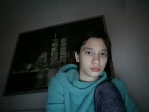 Snapshot of maiaandreea chatting on 3, 3, 2025 maiaandreea online show from 3, 3, 2025