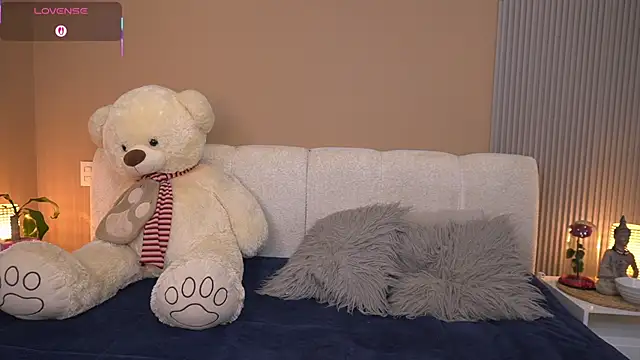johanafox  online show from 29, 7, 2026