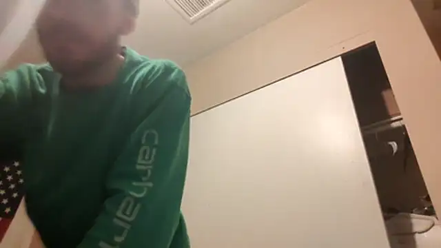 Huntzg23 online show from 14, 12, 2025