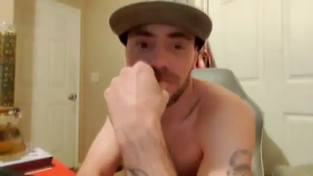 Huntzg23 online show from 5, 3, 2026