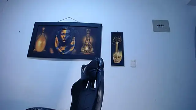 NikolSexyHot online show from 22, 6, 2026